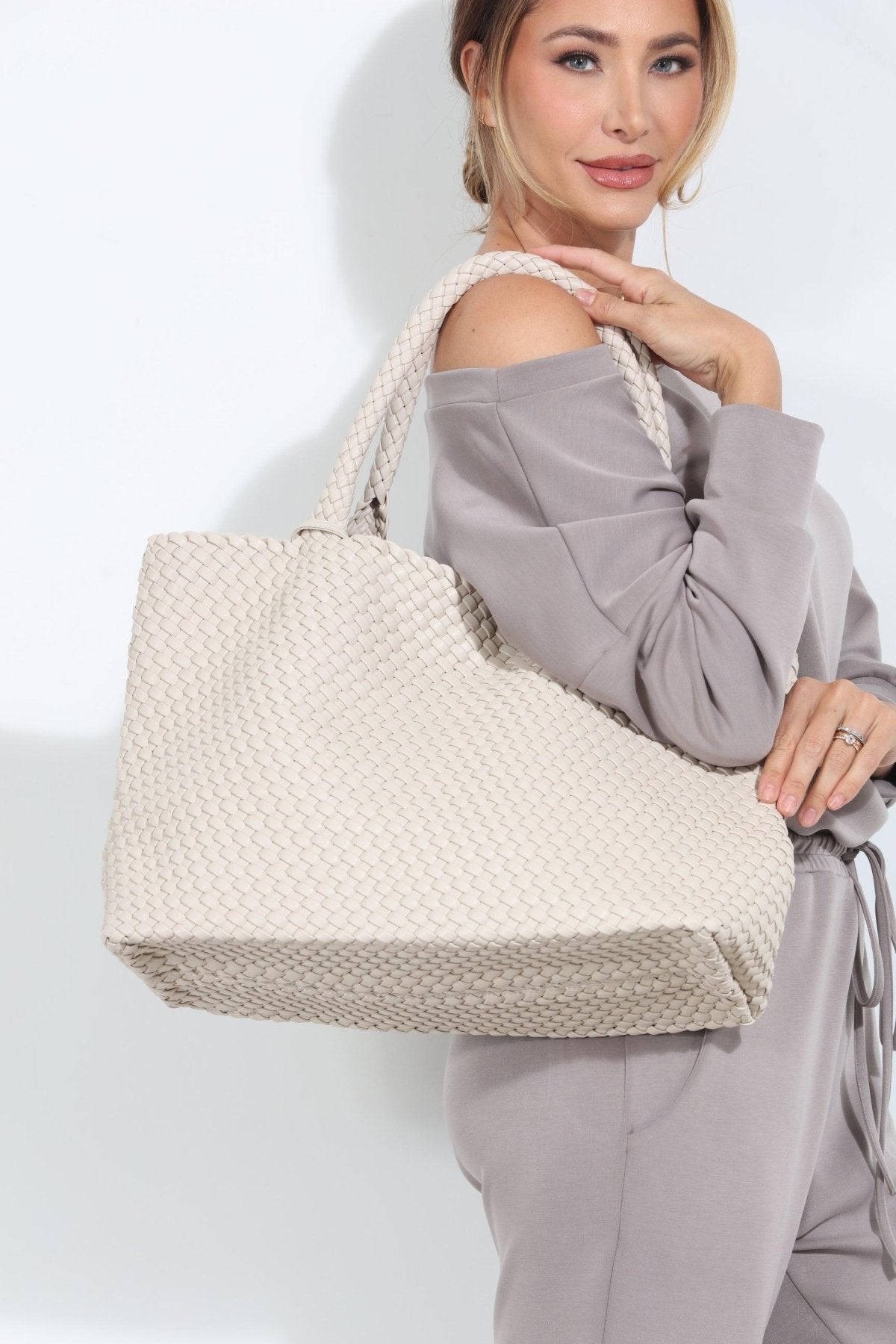 Solana Woven Tote- Latte