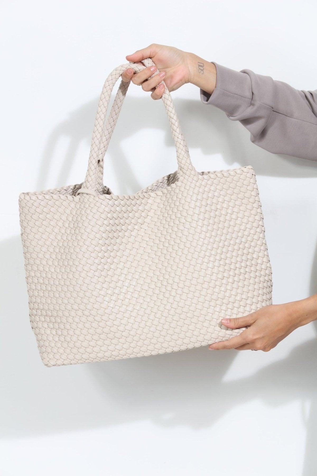 Solana Woven Tote- Latte
