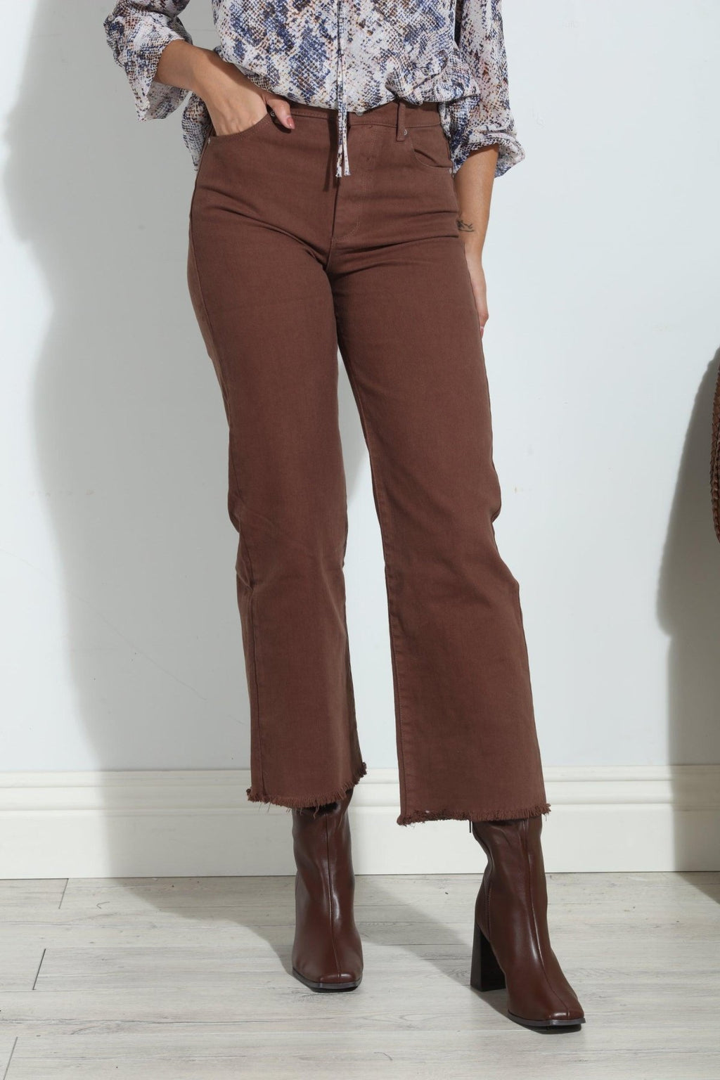 TRCTR- Alice High Rise Jeans -Peppercorn- FINAL SALE