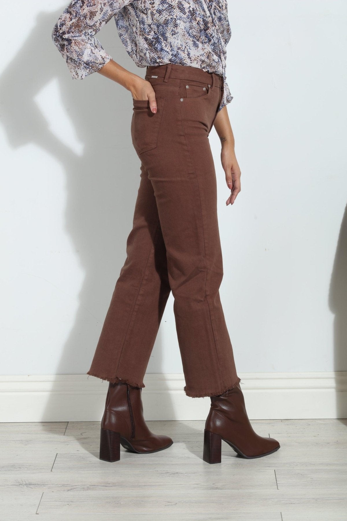 TRCTR- Alice High Rise Jeans -Peppercorn- FINAL SALE