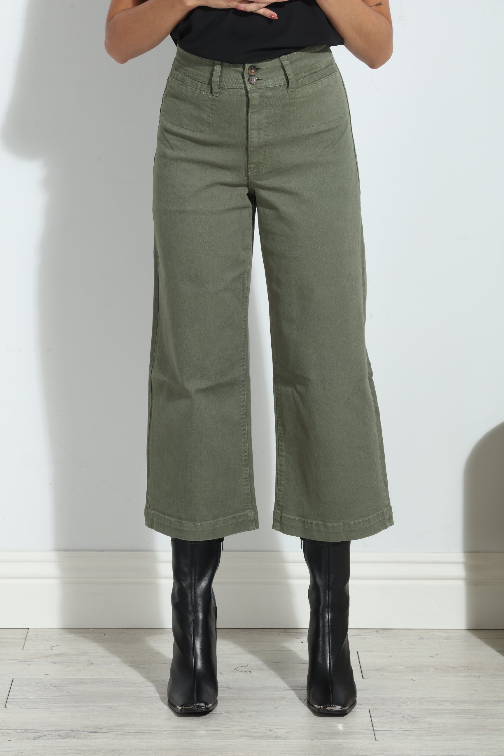 Unpublished Gemma Olive Cropped  Pant-FINAL SALE