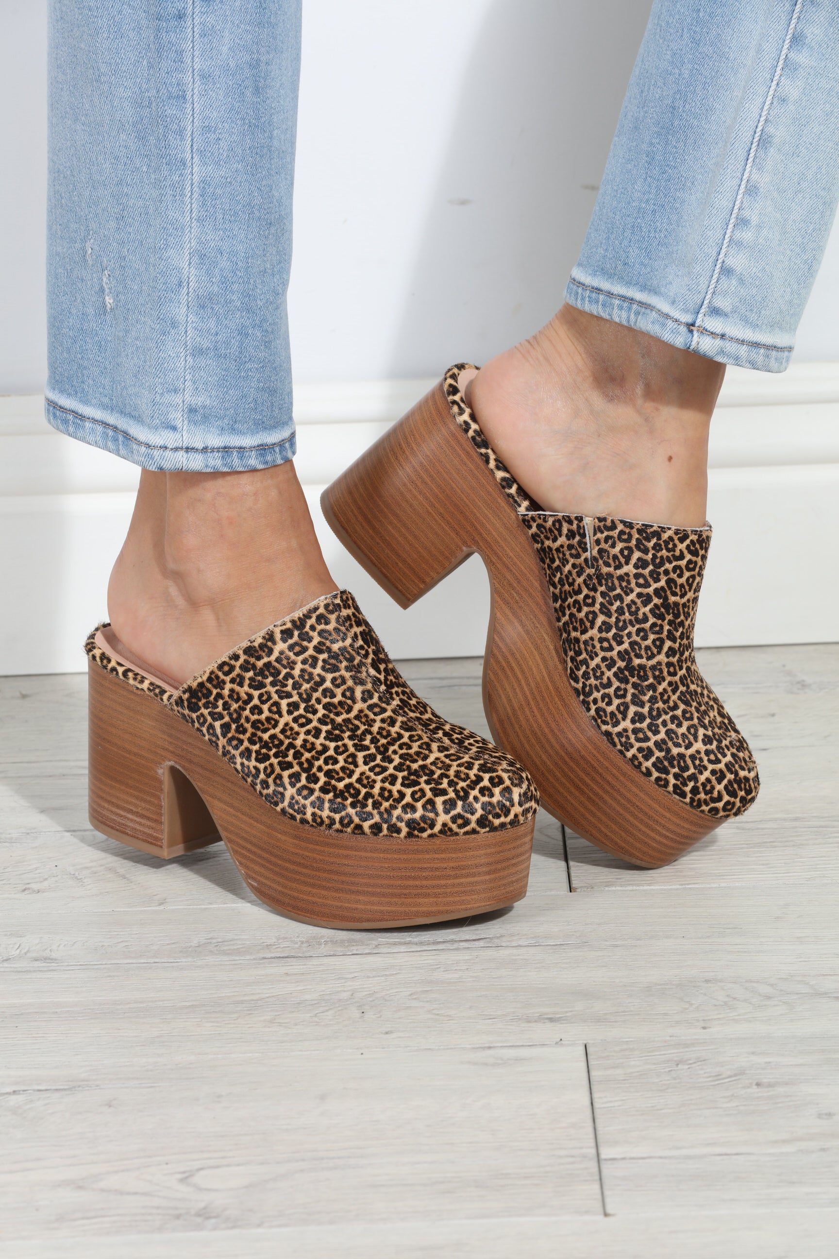 Isolda Leopard Clog-BEST SELLER