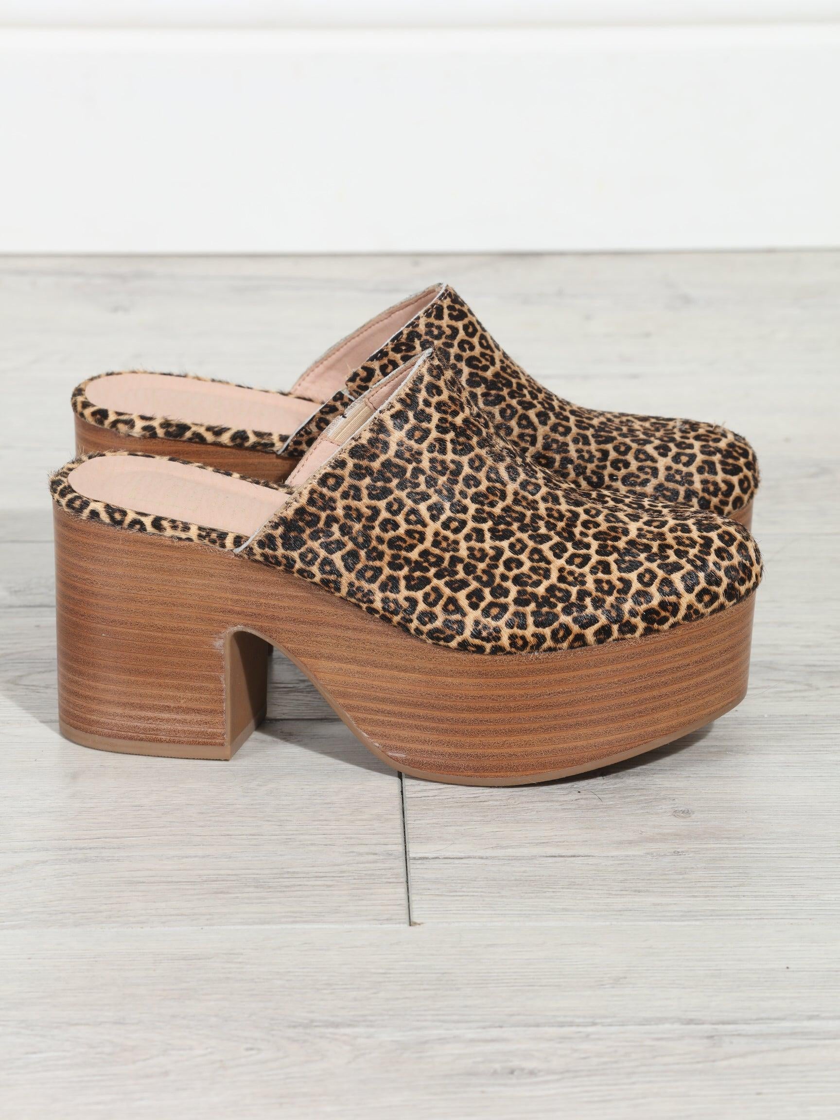 Isolda Leopard Clog-BEST SELLER