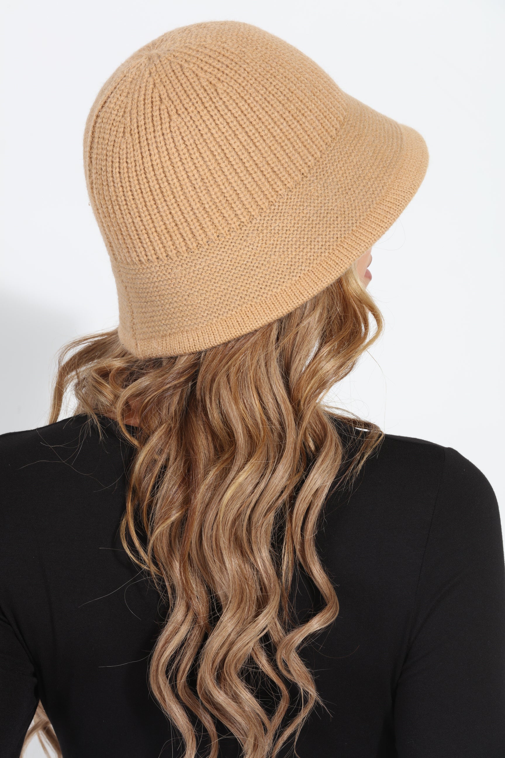 Sabina Knit Hat- Tan