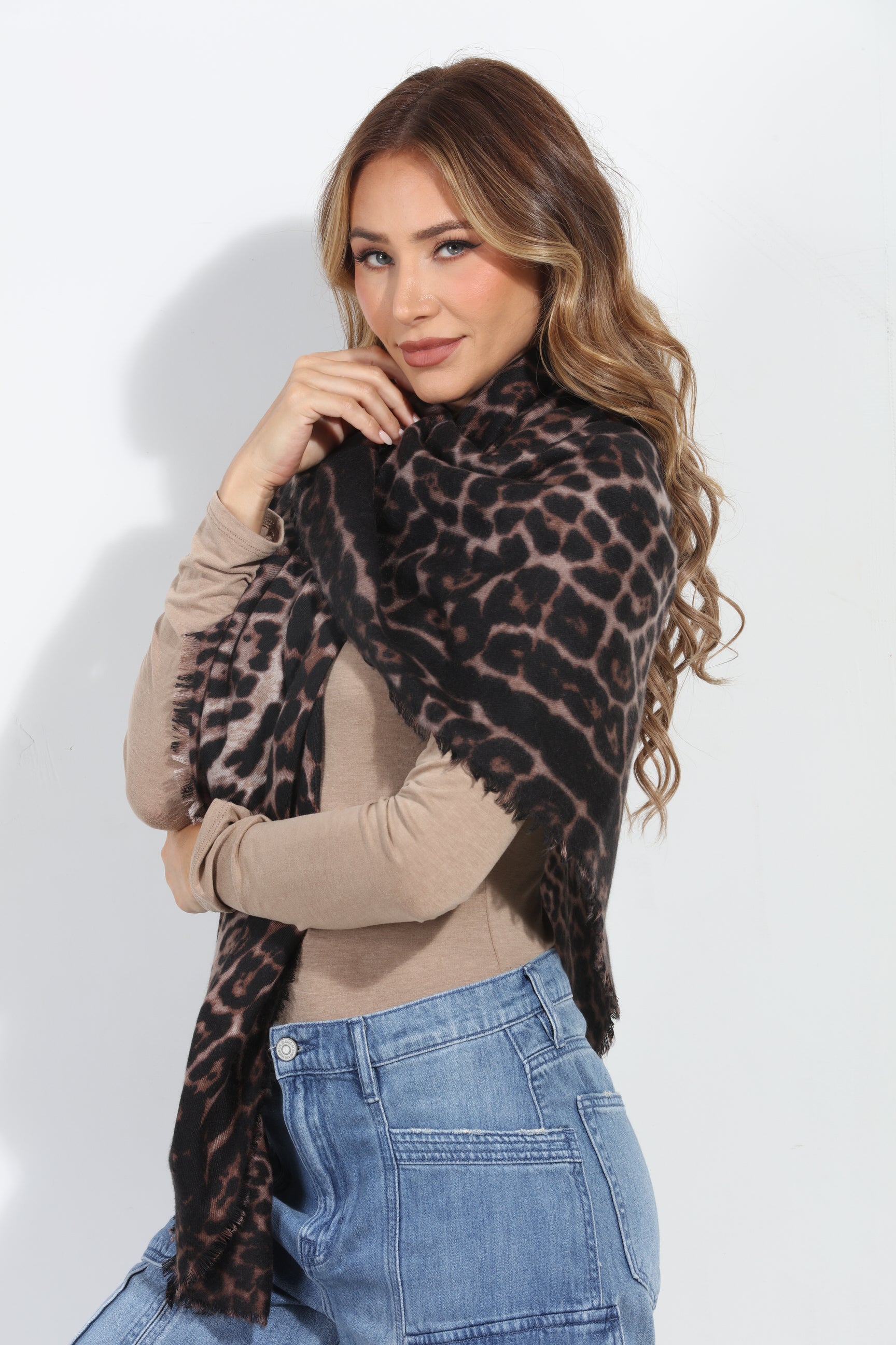 Cocoa Leopard Scarf