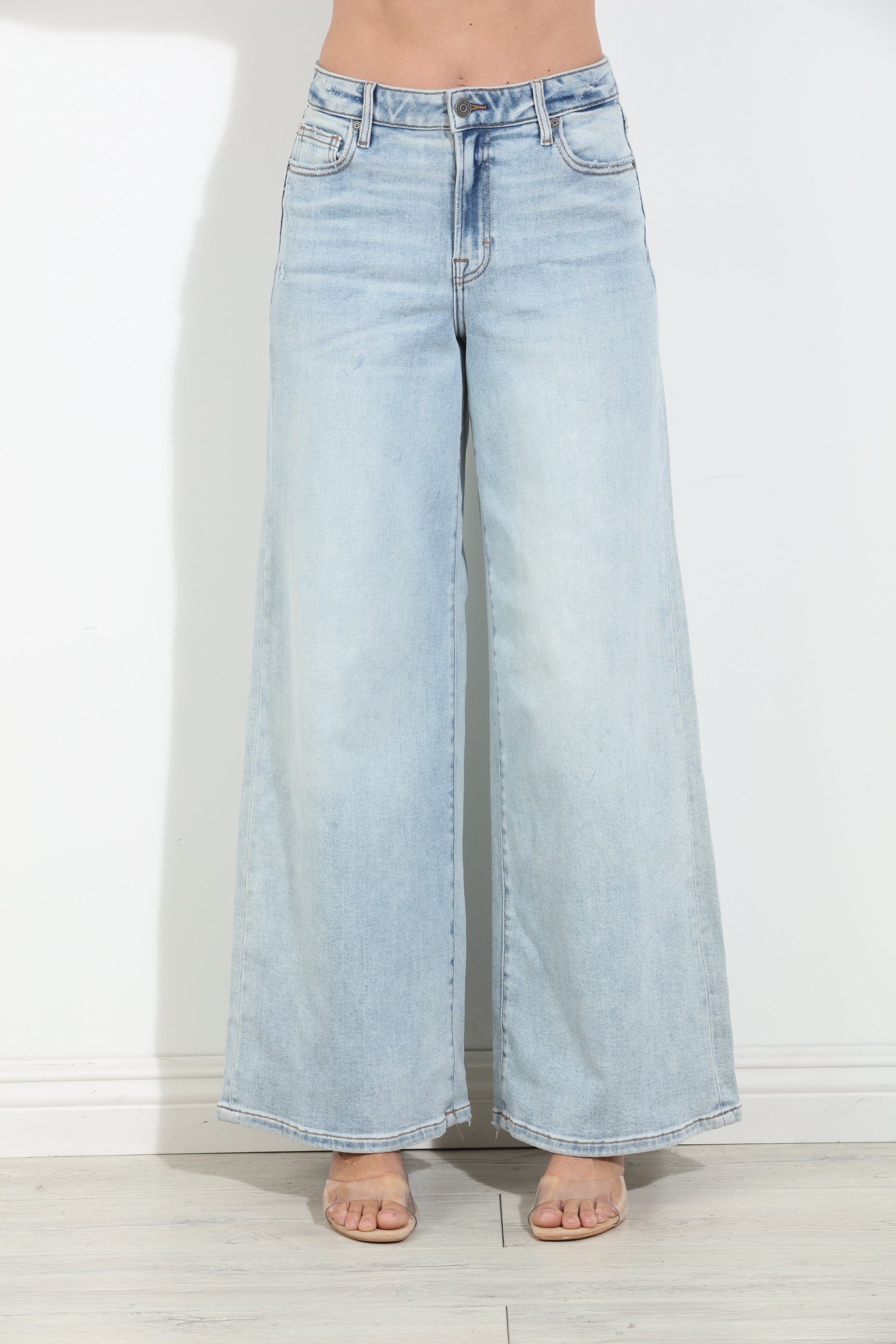 Hidden Jeans Nori High Rise Super Wide Leg- Light Wash – Veronica M ®