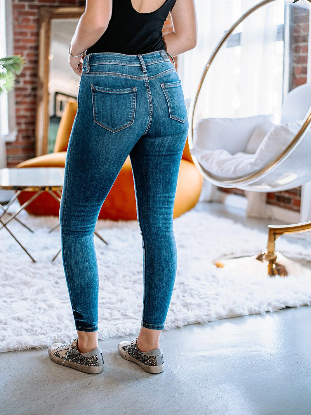 The Taylor Skinny Jean - Dark Blue- FINAL SALE
