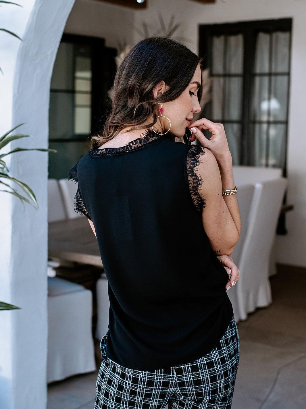 Black Sleeveless Lace Top-BEST SELLER