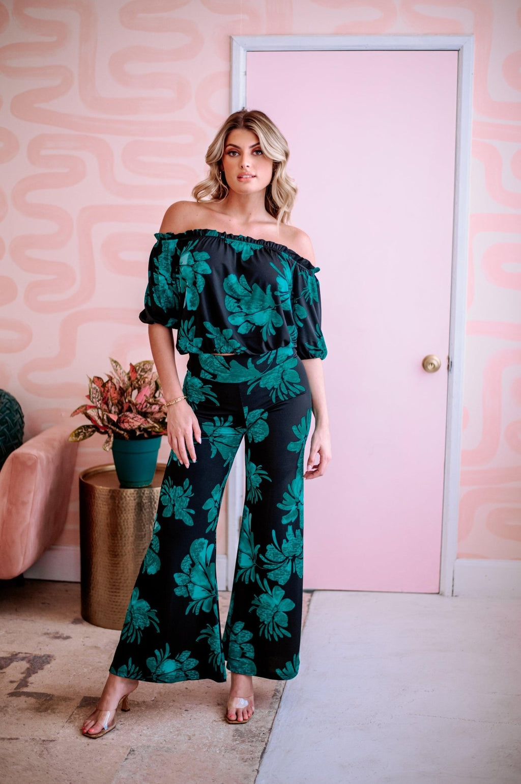 Gemma Off the Shoulder Mom Cropped Top-FINAL SALE