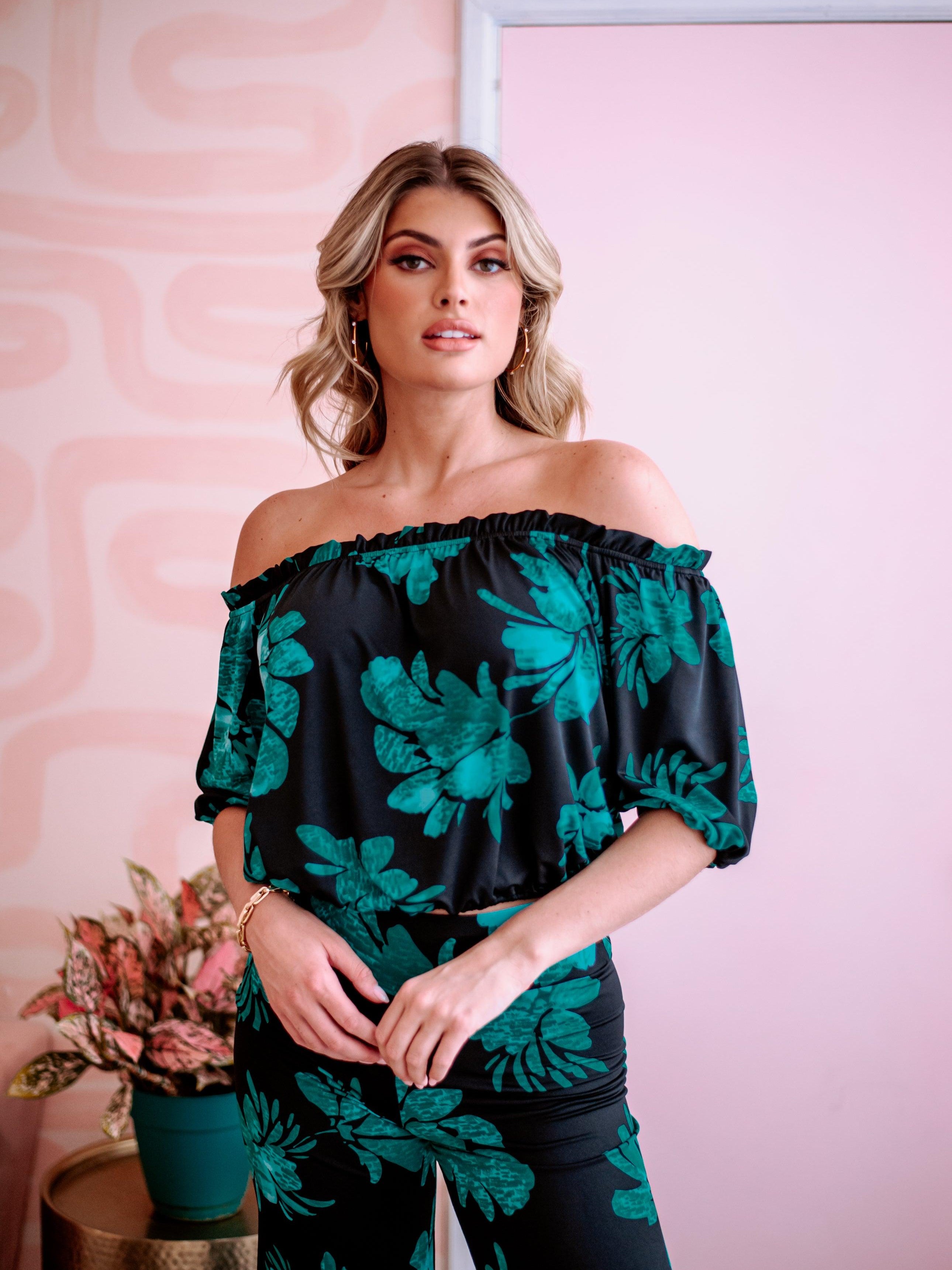 Gemma Off the Shoulder Mom Cropped Top-FINAL SALE