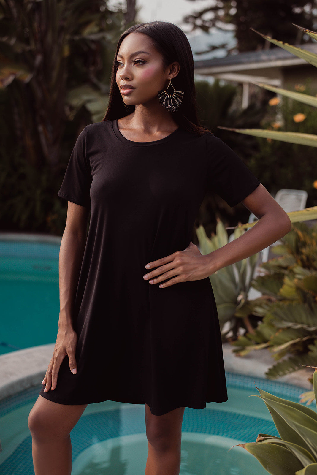 Black t 2025 shirt swing dress