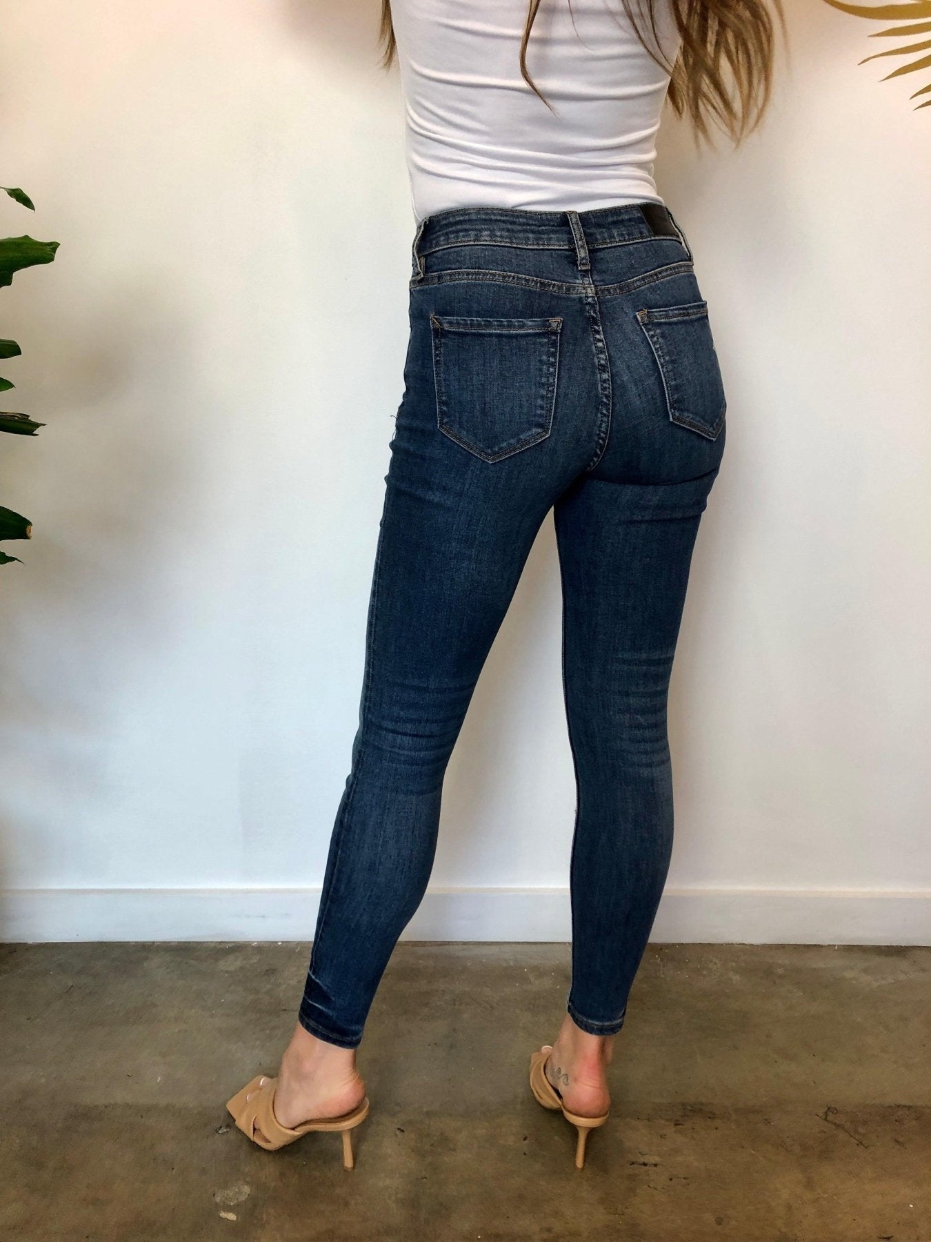 The Taylor Skinny Jean - Dark Blue- FINAL SALE