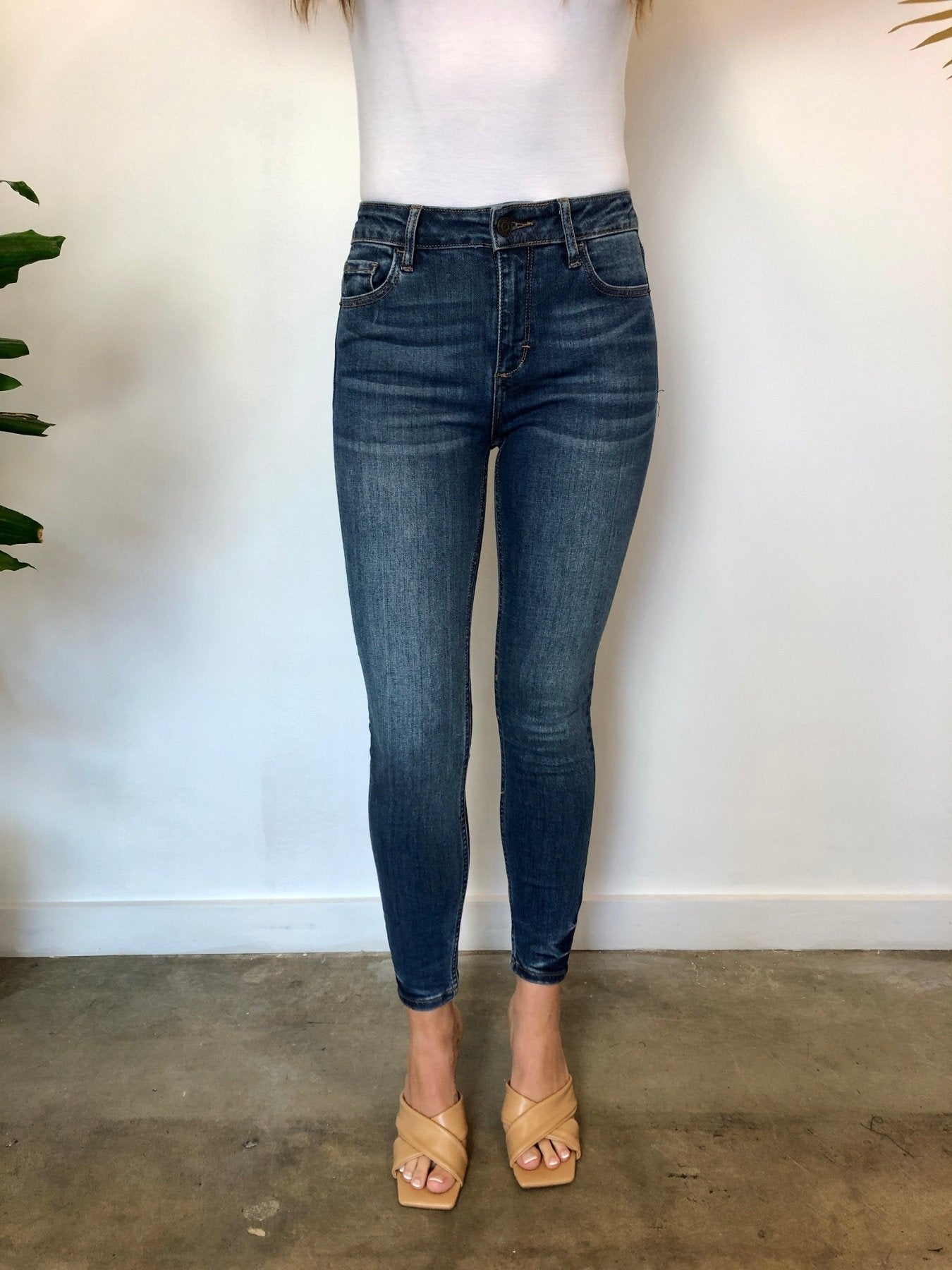 The Taylor Skinny Jean - Dark Blue- FINAL SALE